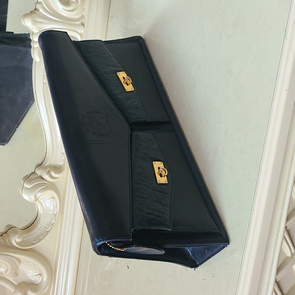 Belle Rose Clutch Purse